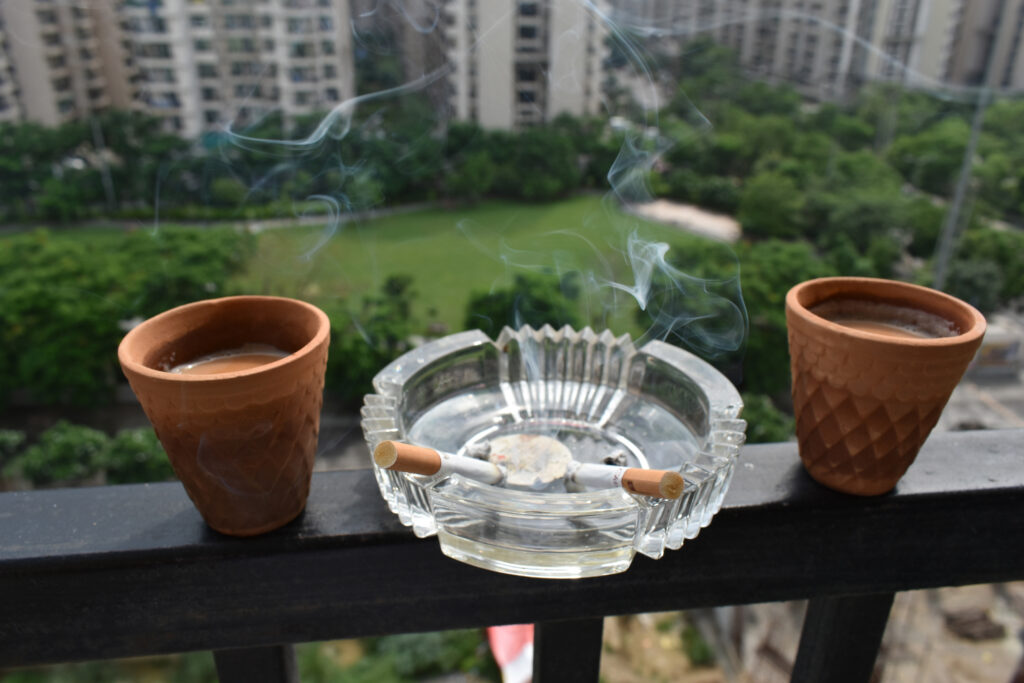 Chai Sutta Baarish Aur “Woh” Chai Sutta Baarish Aur “Woh”